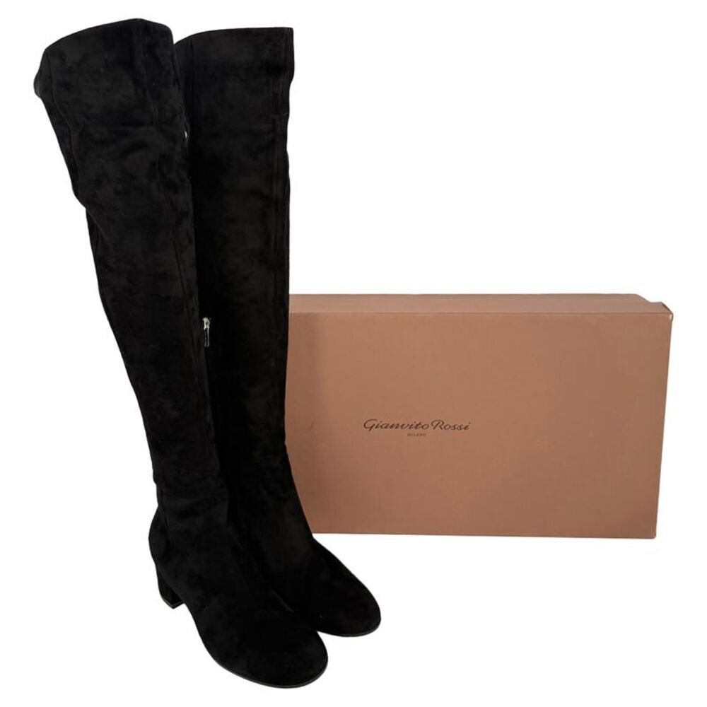 Gianvito Rossi Almond-Toe Knee-High Boots in Black Suede - Picture 10 of 12
